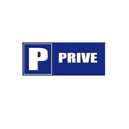 St-Quentin-En-Yvelines Plusieurs Appartements Avec Parking Трап Екстер'єр фото