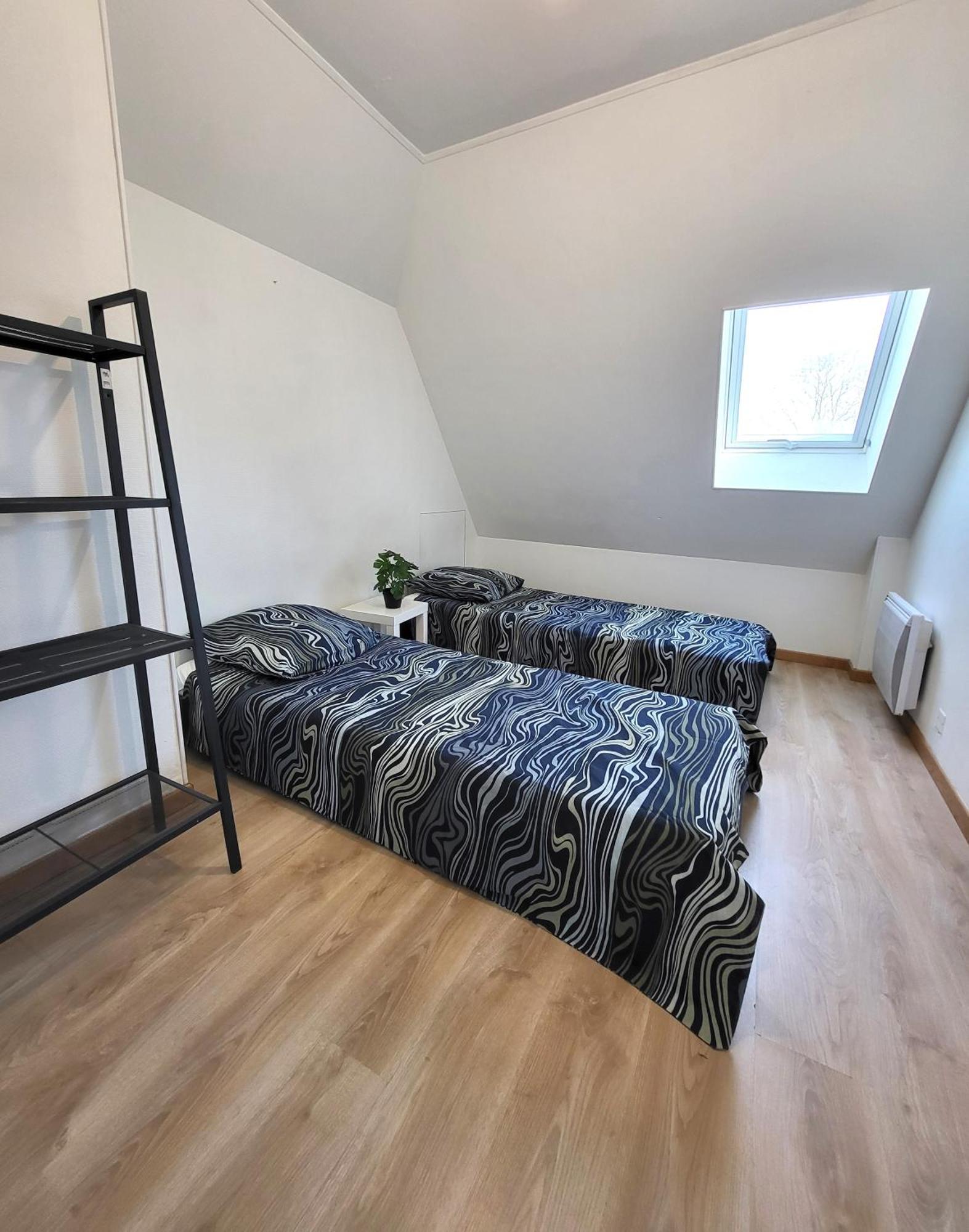 St-Quentin-En-Yvelines Plusieurs Appartements Avec Parking Трап Екстер'єр фото