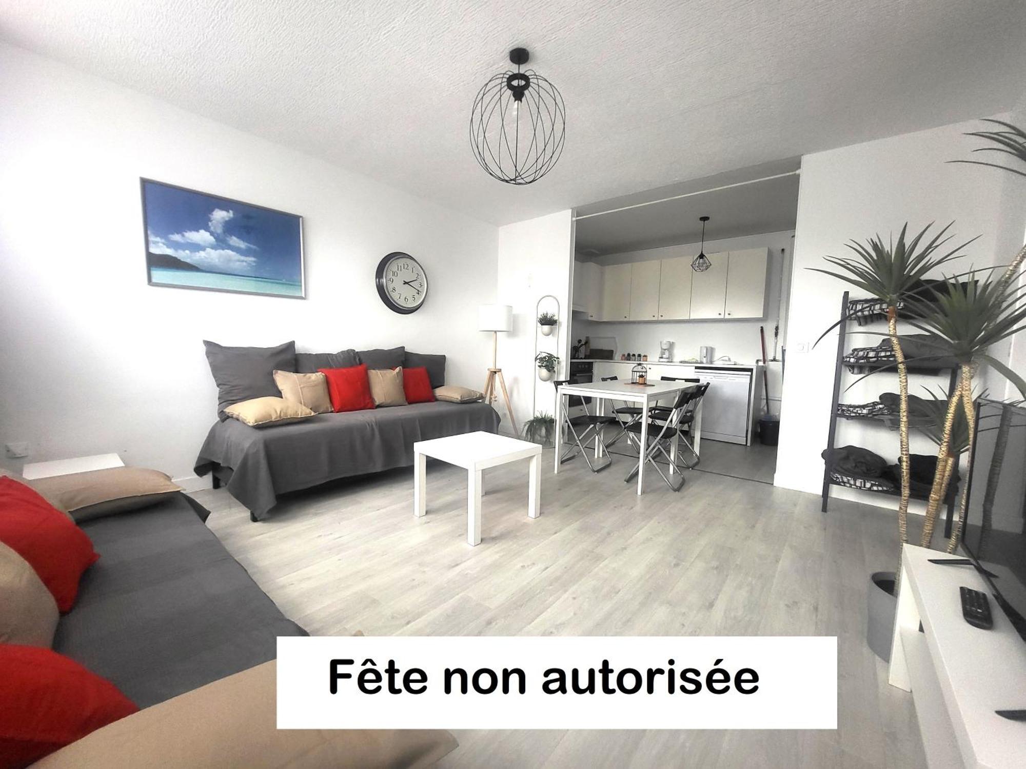 St-Quentin-En-Yvelines Plusieurs Appartements Avec Parking Трап Номер фото